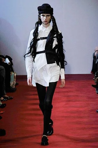 Look 15